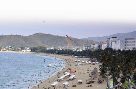 Nha Trang, une destination de prédilection des touristes vietnamiens et étrangers. Photo : Thanh Hà/VNA